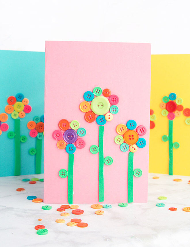 DIY Mother's Day card idea: button flowers