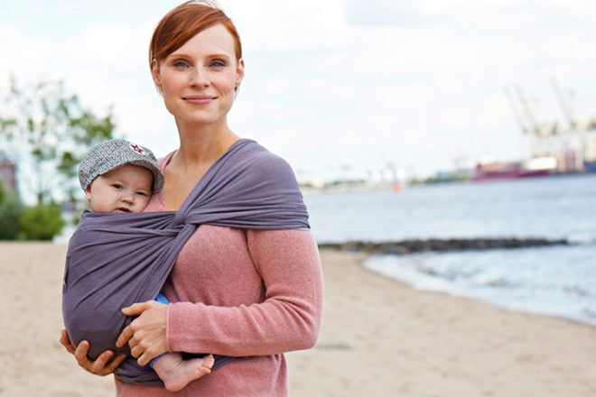 Babywearing during the first trimester