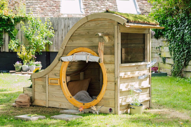 Best Cubby Houses: Plum Discovery Nature Play Hideaway