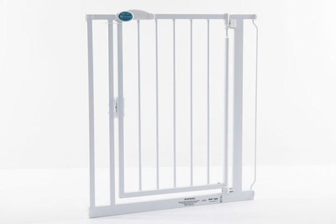 Best Baby Gate: Love N Care Auto Close Safety Gate