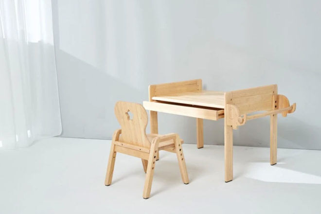 Best Kids Tables & Chairs Sets: MesaSilla