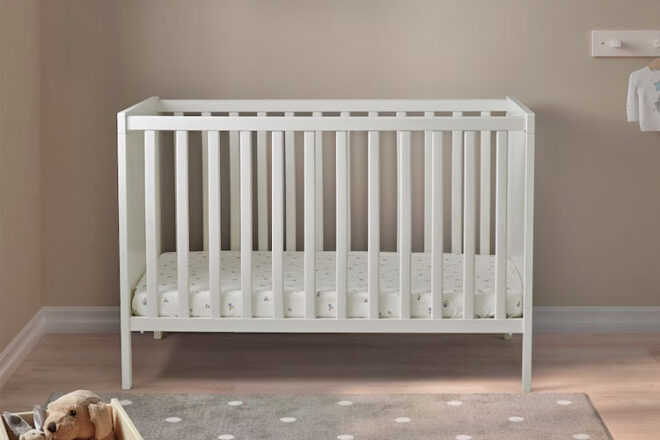 The SUNDVIK Cot from IKEA