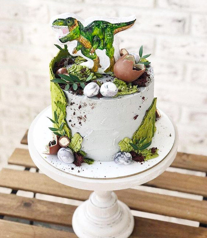 dinosaur cake with dinosaur eggs