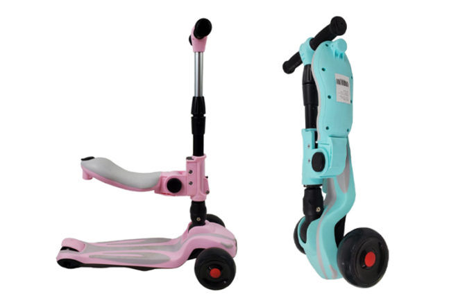 Aussie Baby compact scooter with seat
