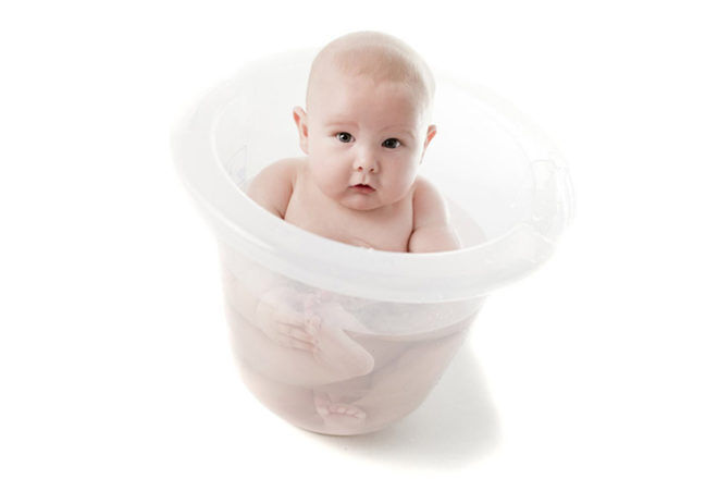 Tummy Tub bath for newborns