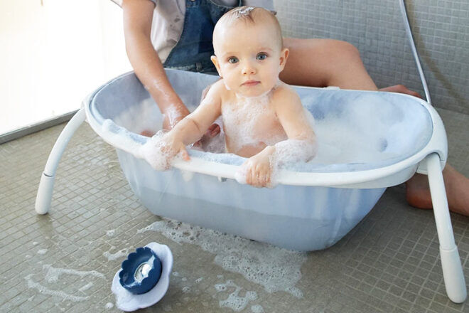 Beaba Ultra Compact Foldable Textile Baby Bath