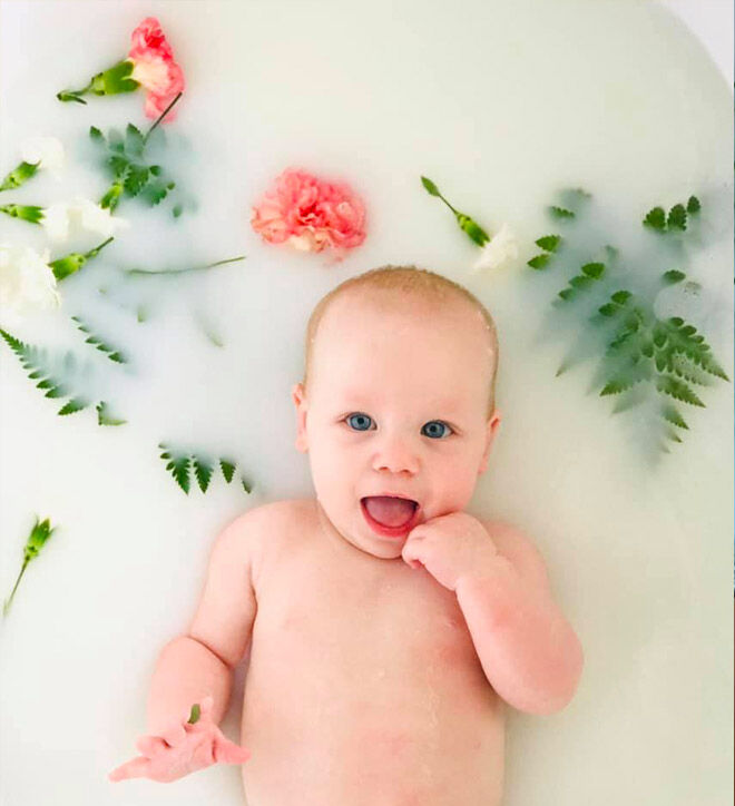 Baby milk bath photo ideas to try
