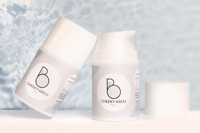 Bebbek Cheeky Krem Nappy Rash and Barrier Cream showing the convenient pump action dispenser and purse size packaging