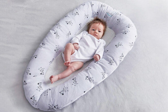 Purflo Purair Baby Nest showing how comfortable a baby can rest in the mesh inner