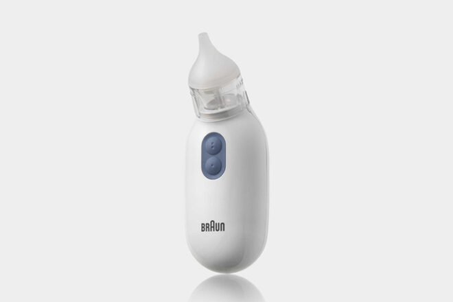 Close up front view of Braun battery operated snot sucker showing ergonomic nasal tip and easy to use buttons.