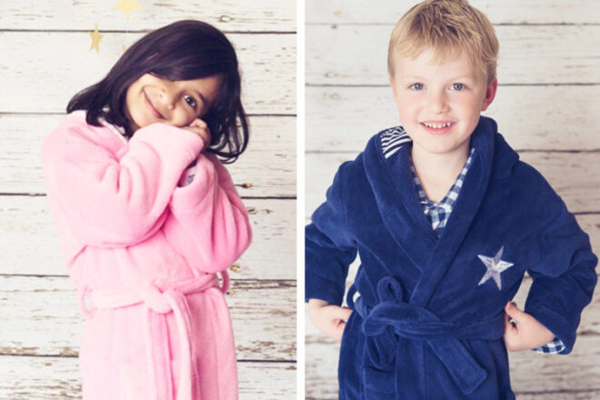 LOlanta Kids Plush Hooded Bathrobe Dinosaur Flannel Fleece Robe for Boys  Girls Sleepwear Dressing Gown Gift