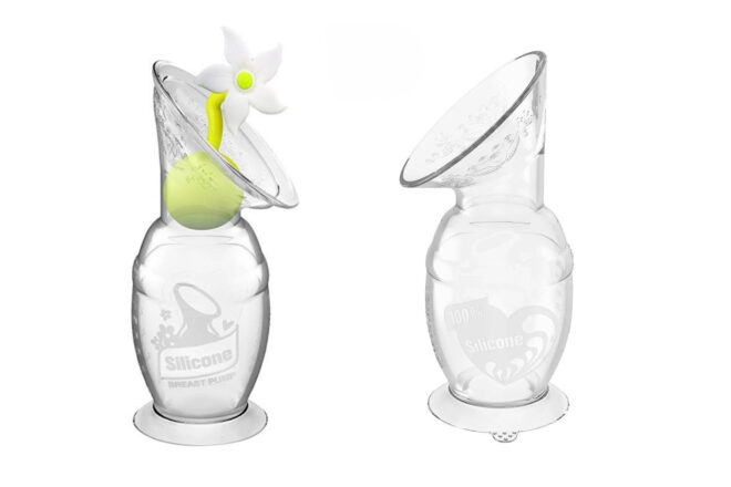 Haakaa Milk Catcher with green plastic flower stopper showing the flange size from the left and right side views. 