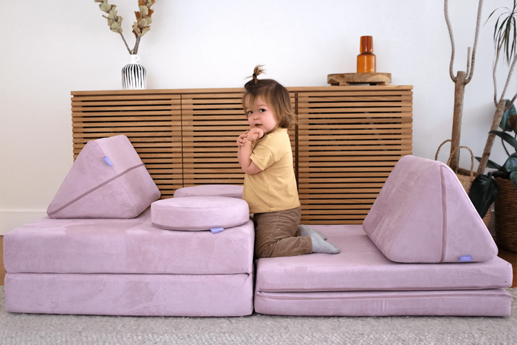 12 Play Couches Mums