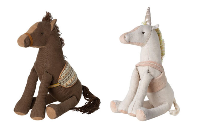 the Maileg Design Pony and Unicorn
