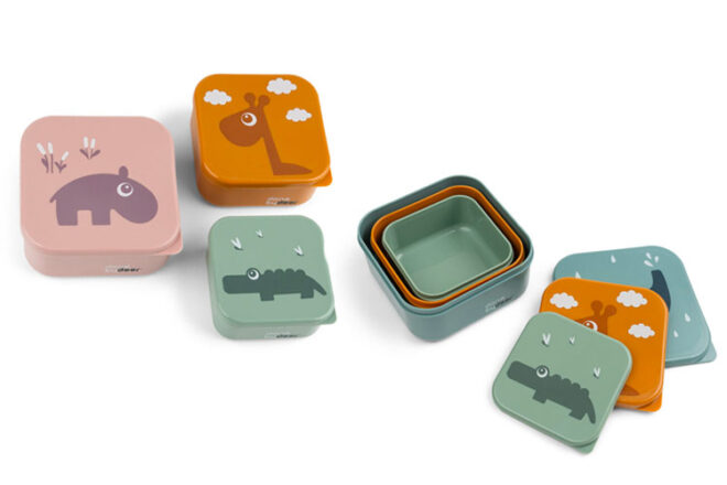 Done by Deer snack pots showing the different styles and sizes
