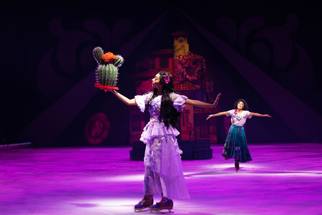Disney On Ice presents Find My Hero - cactus