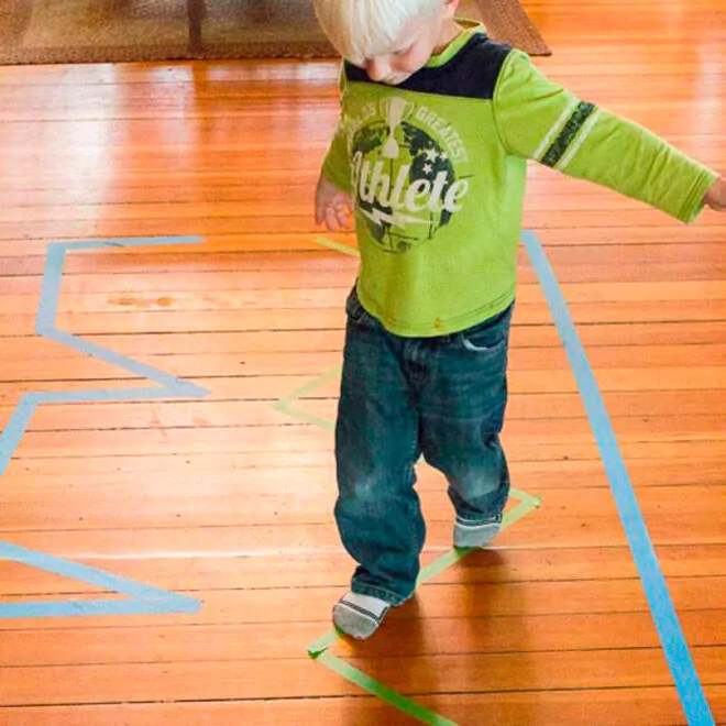 balance-gross-motor-skills-preschooler.jpg.webp